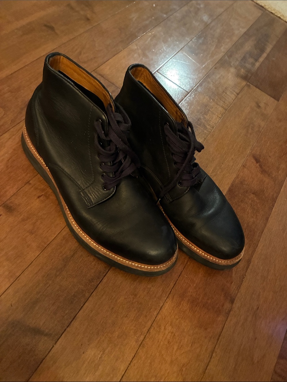 Aldo Black Leather Chukka Boots with Tan Welt
